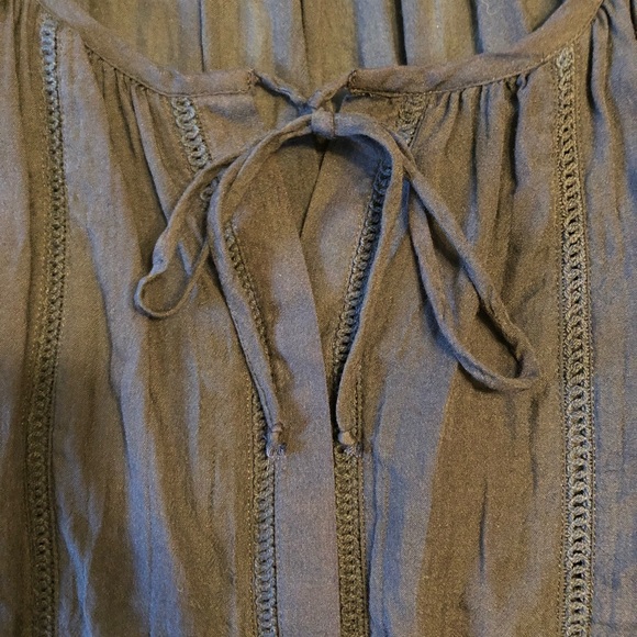 BOBEAU Collection Navy Top NEW - Picture 2 of 4